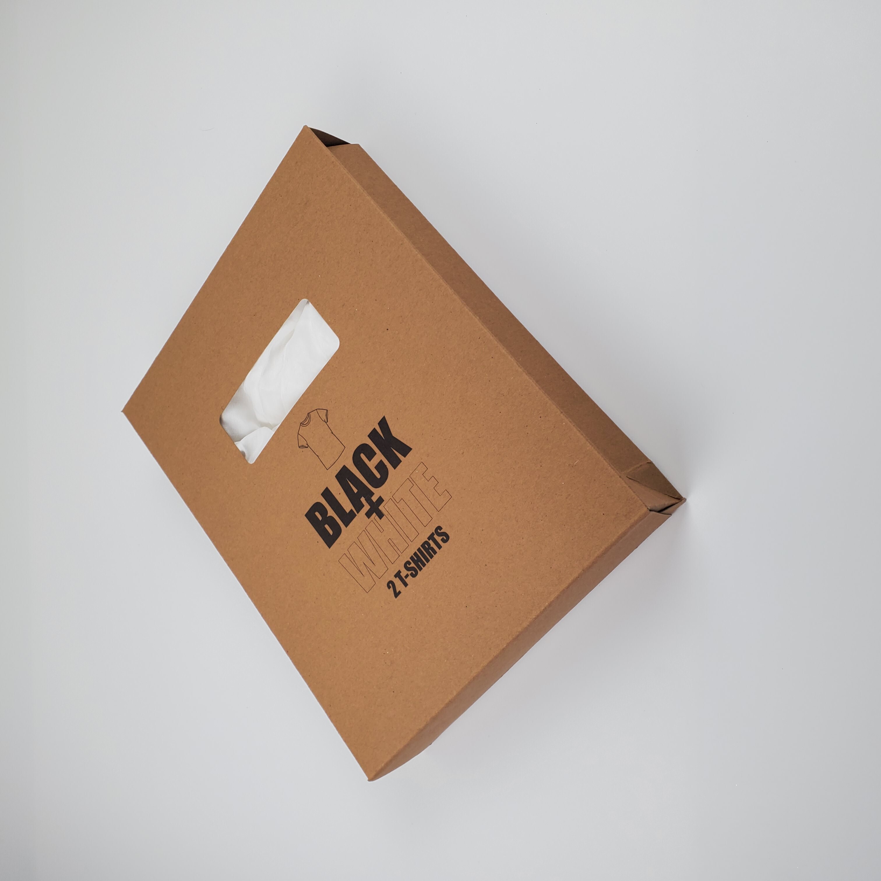  Custom Luxury Kraft Paper Clothing Shipping Boxes with Foldable Design for Men's T-Shirts
