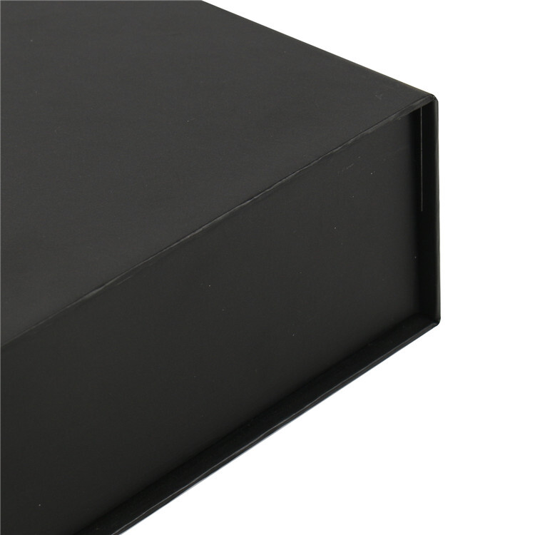  Customized Black/White Cardboard Boxes for Hair Extension Wig Packaging
