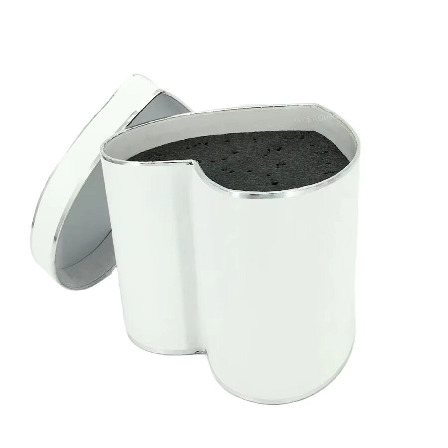  Custom Luxury Heart-Shaped Flower Box for Gift Packaging in White Cardboard