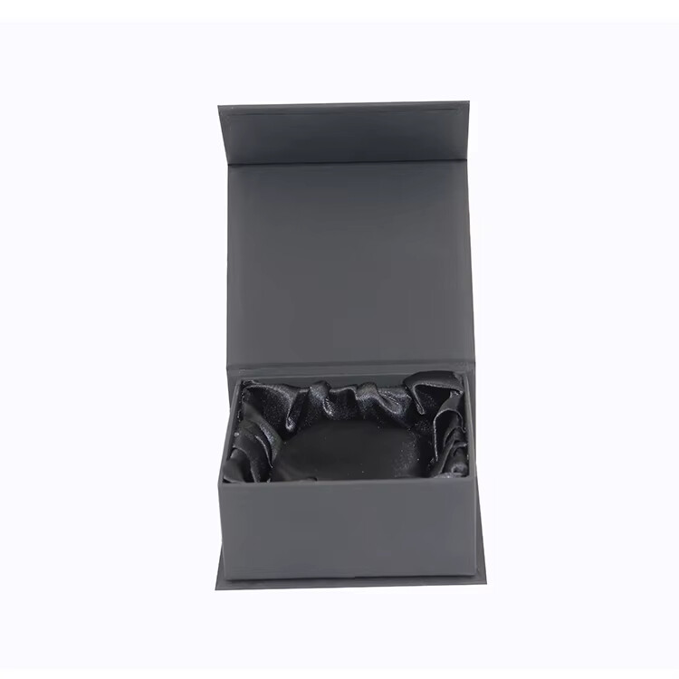  Custom Luxury Jewelry Bracelet Display Box - Premium Quality & Elegant Design