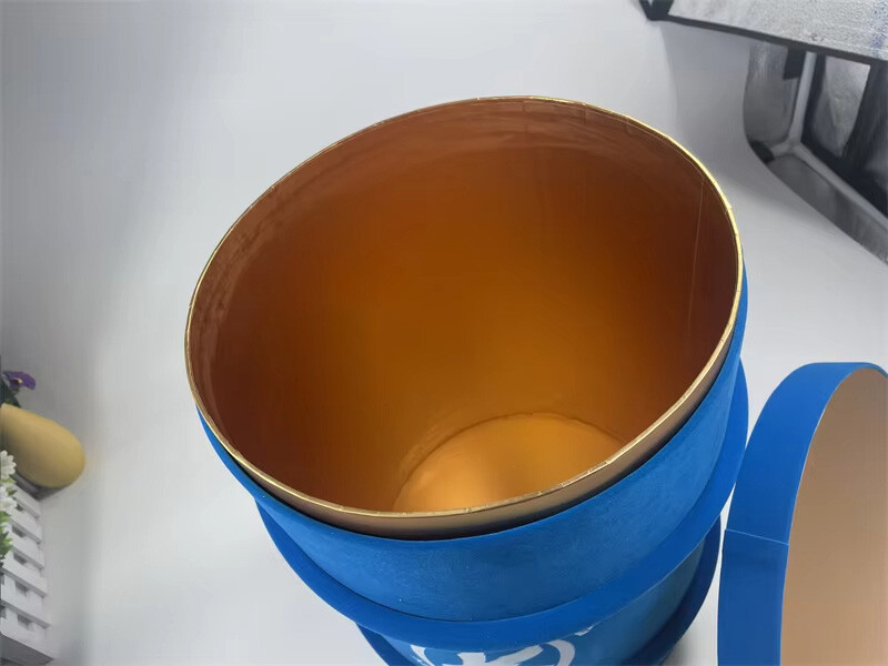  High-End Velvet Gold Foil Round Cylinder Gift Box - Customized Luxury Packaging Solution