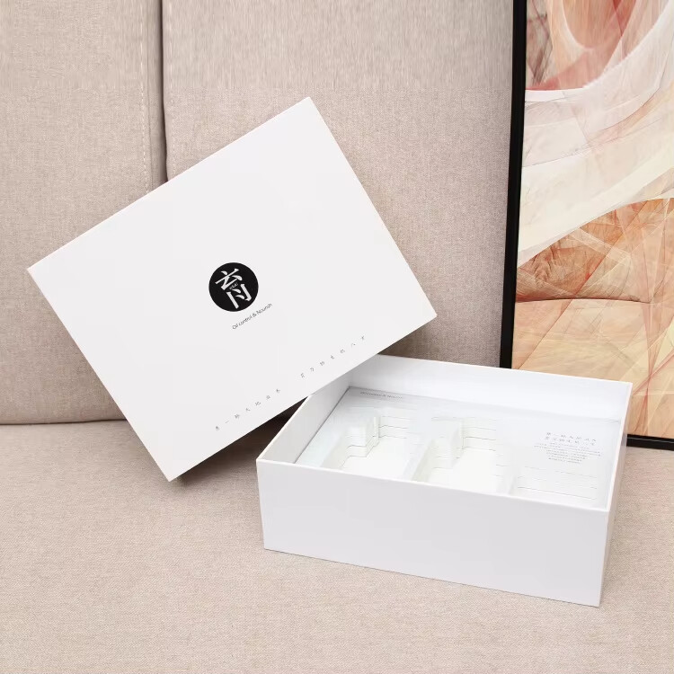  Luxury Cosmetic Paper Rigid Gift Box with Lid & EVA - Customizable & Eco-Friendly
