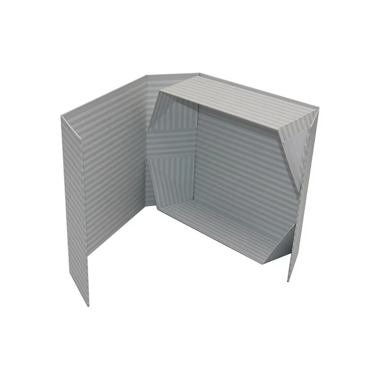  Custom Magnetic Foldable Paper Flap Box with Foil Logo for High-End Packaging