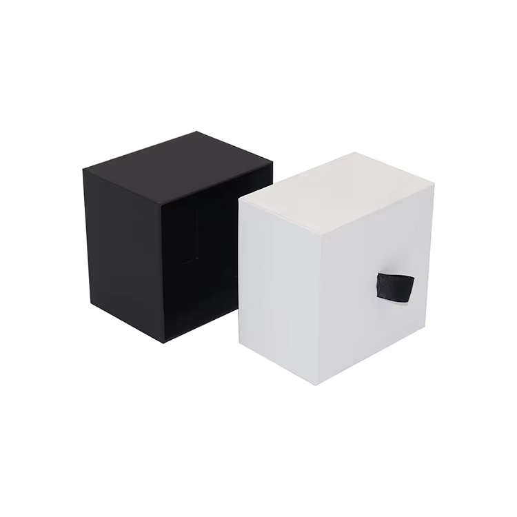  Custom Luxury Rigid Cardboard Empty Candle Square Boxes - Affordable & High-Quality