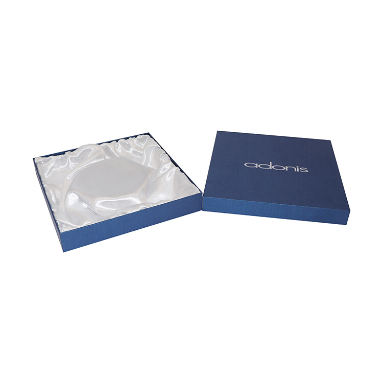  Custom Fashionable Silk Lined Gift Boxes with Beautiful Packaging