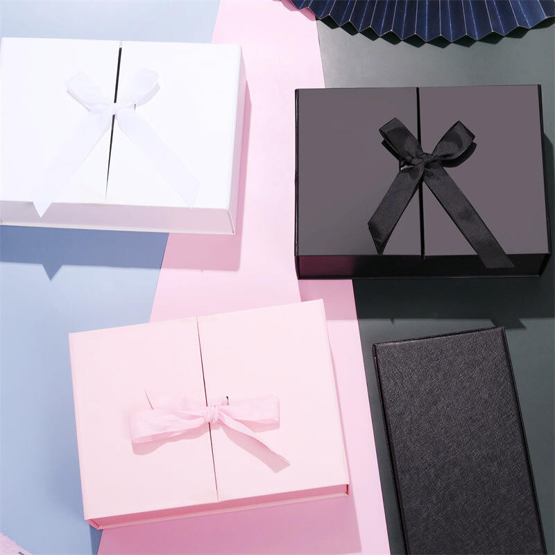 Hot Selling Minimalist White Flip Double Door Folding Cosmetic Gift Packaging Box