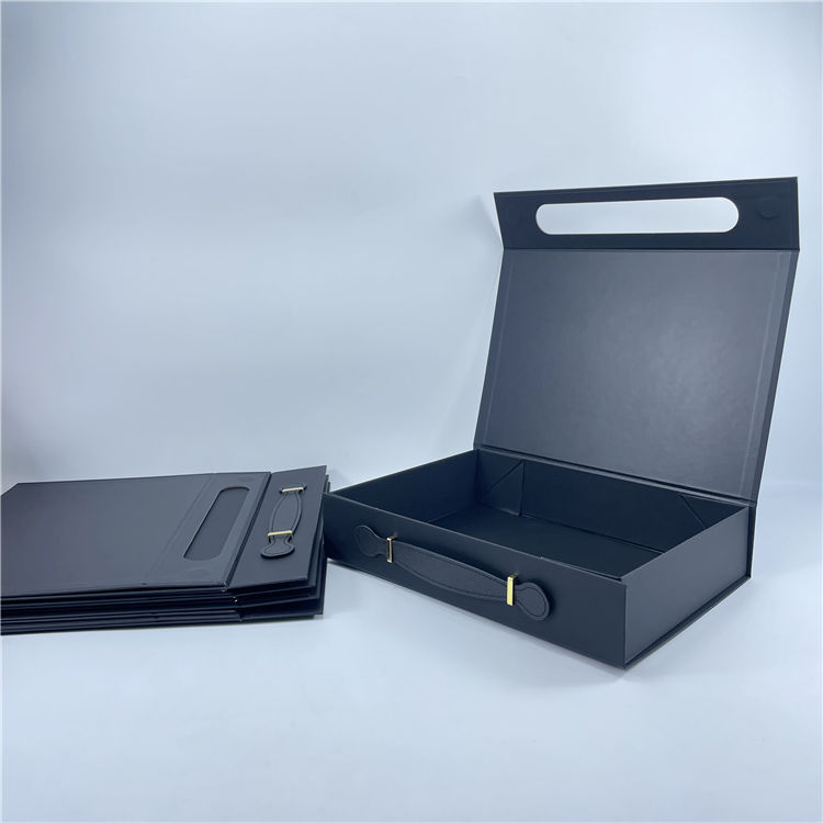 Wholesale Luxury Magnetic Closure Gift Boxes - Matte Black Rigid Paper Boxes with Handle & Recyclable