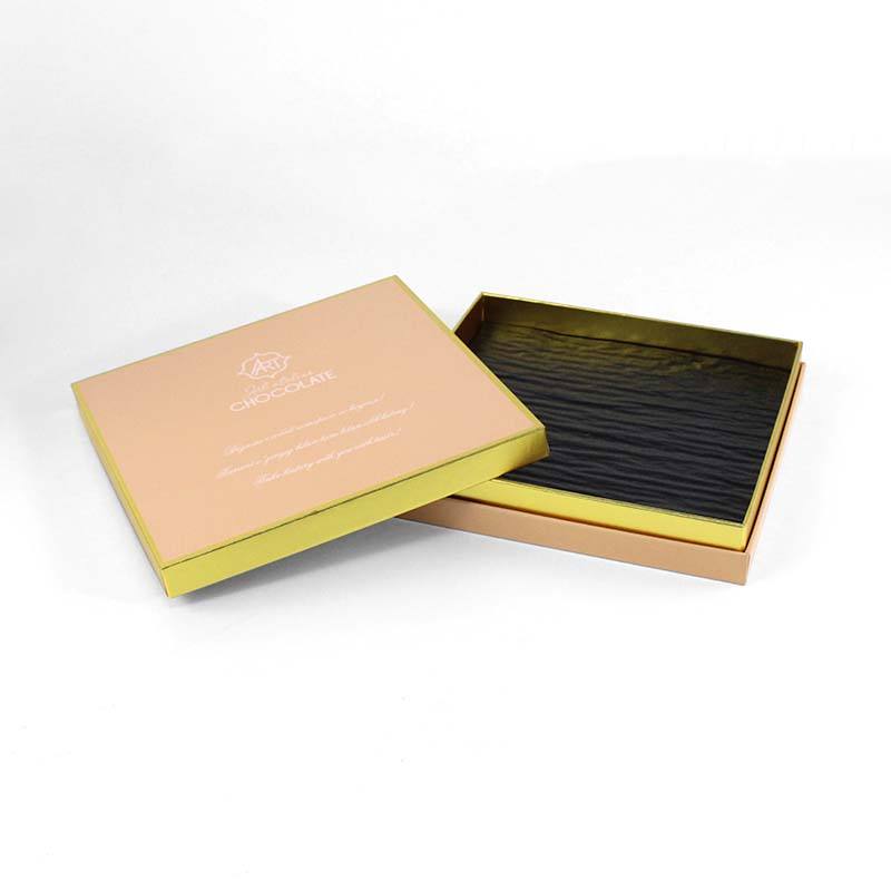 Wholesale lid and base white gift boxes custom luxury retail product packaging box for cosmetic