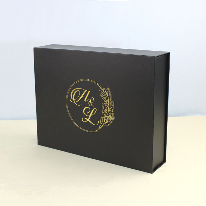  Wholesale Luxury White Magnetic Rigid Gift Boxes for Cosmetics, Shoes, & Clothing Packaging