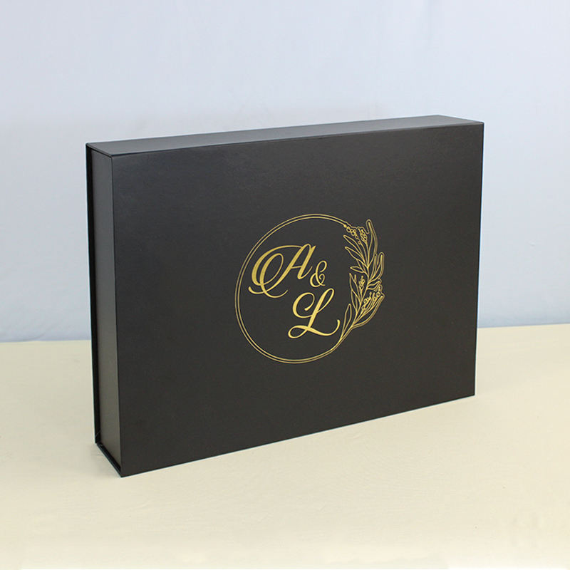  Wholesale Luxury White Magnetic Rigid Gift Boxes for Cosmetics, Shoes, & Clothing Packaging