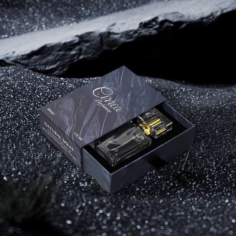  Custom Luxury Perfume Cosmetic Packaging Drawer Box with Recycled Cardboard & Matt Lamination