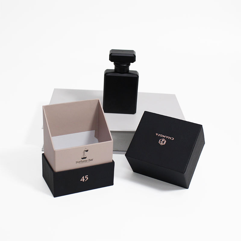  Luxury Elegant Black Cigarette Box with Tiny Perfume Bottle Display Packaging