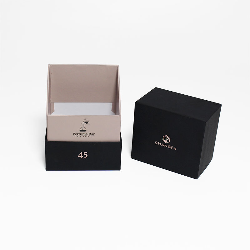 Luxury Elegant Black Cigarette Box with Tiny Perfume Bottle Display Packaging