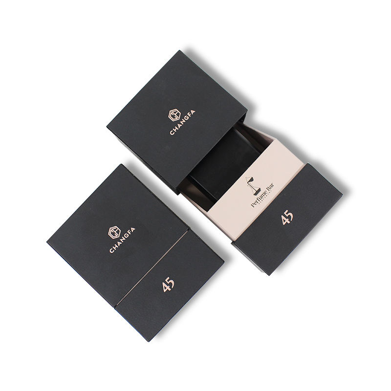  Luxury Elegant Black Cigarette Box with Tiny Perfume Bottle Display Packaging