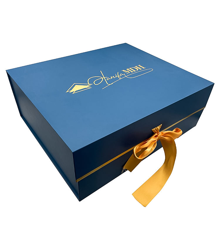  Custom Magnetic Closure Flap Lid Cardboard Gift Boxes for Bespoke Packaging