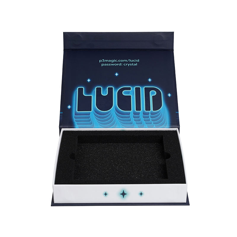  Custom Recyclable Magnetic Gift Box with Logo for Hoodie & T-shirt Packaging