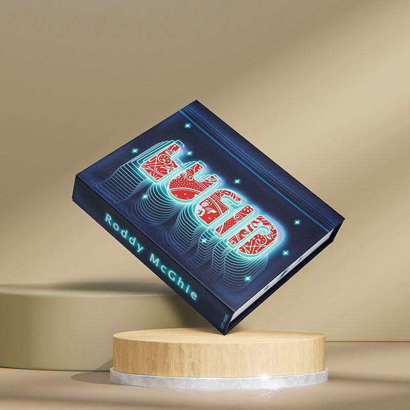  Custom Recyclable Magnetic Gift Box with Logo for Hoodie & T-shirt Packaging
