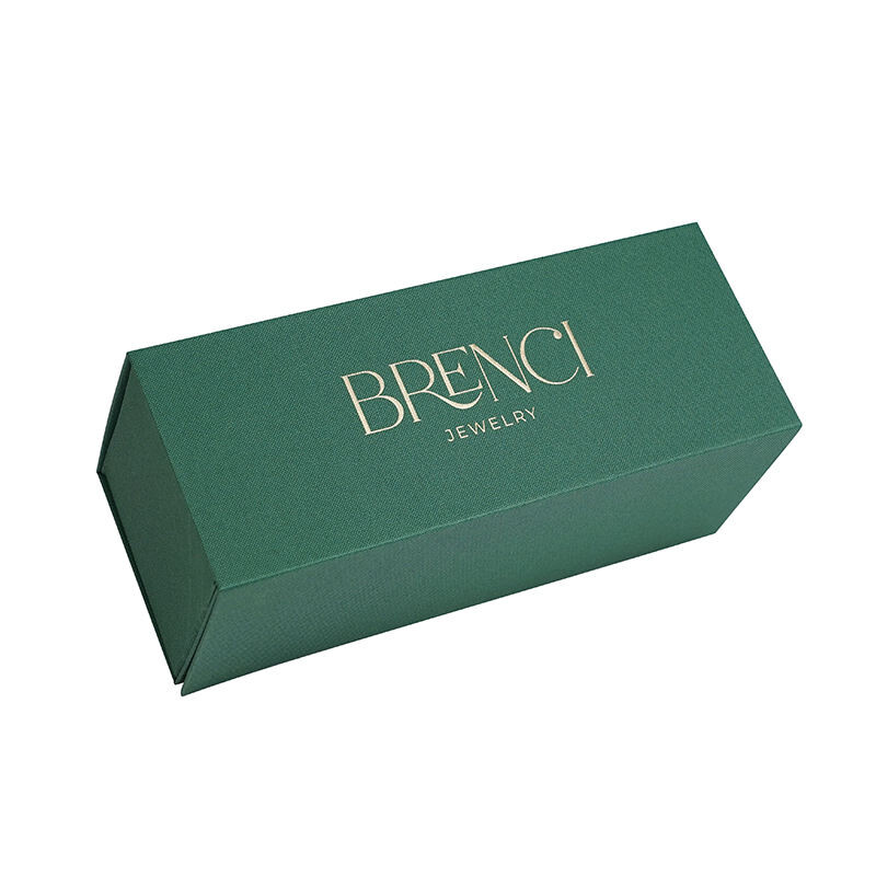  Customized Printing Packaging Gift Box with Magnetic Closure - 2mm Grey Board for Clothing Caps