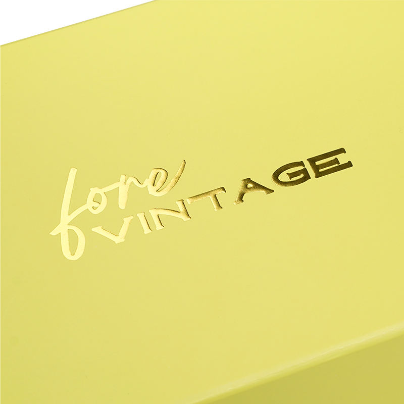  Customized Magnetic Foldable Gift Boxes for Clothing & Perfume - High-Quality Cardboard Packaging with Magnetic Lid