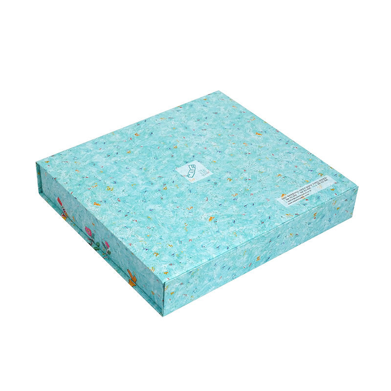  Wholesale Luxury Colorful Folding Rigid Gift Boxes with Large Magnetic Closure for Clothes