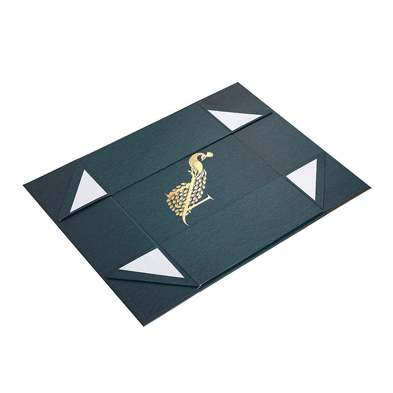  Custom Luxury Recycled Cardboard Folding Clothing & Gift Boxes with Magnetic Closure