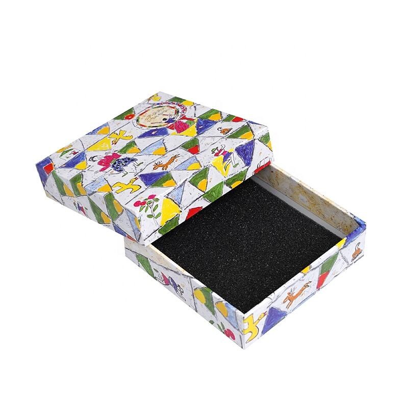  Customized Chocolate Candy Sweet Package Boxes with Cardboard Rigid Hard Box and Printed Logo for Children's Gift