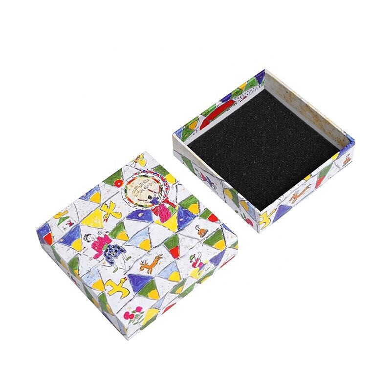  Customized Chocolate Candy Sweet Package Boxes with Cardboard Rigid Hard Box and Printed Logo for Children's Gift