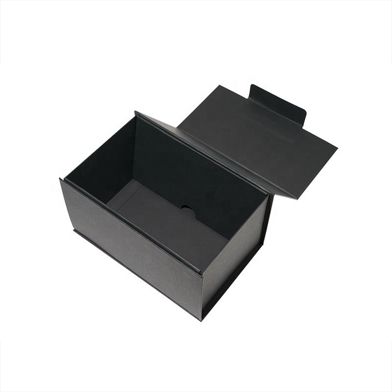  Luxury Custom Logo Cardboard Shoe Boxes with Matte Black Lamination for Wholesale Shipping