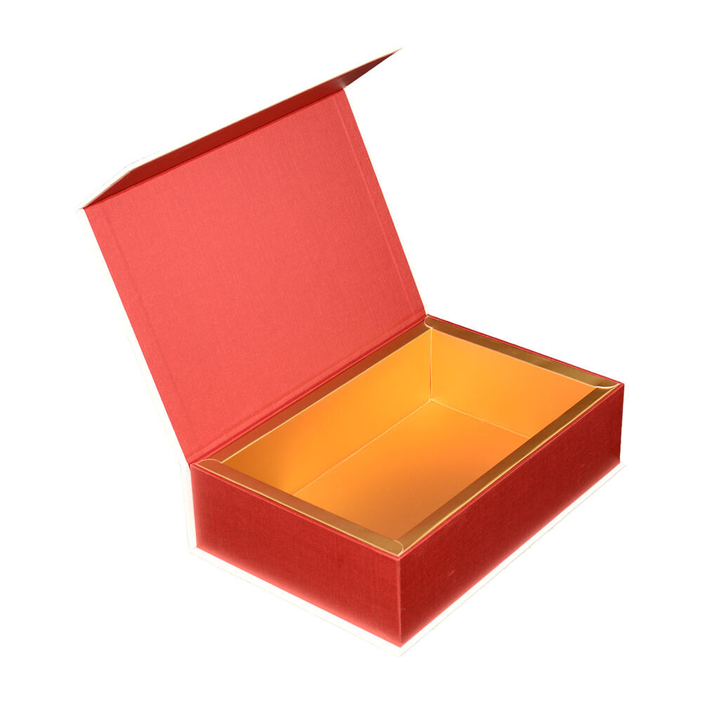  Fancy Gold Foil Logo Premium Gift Packaging - Flat Packed Magnetic Closure Cardboard Box