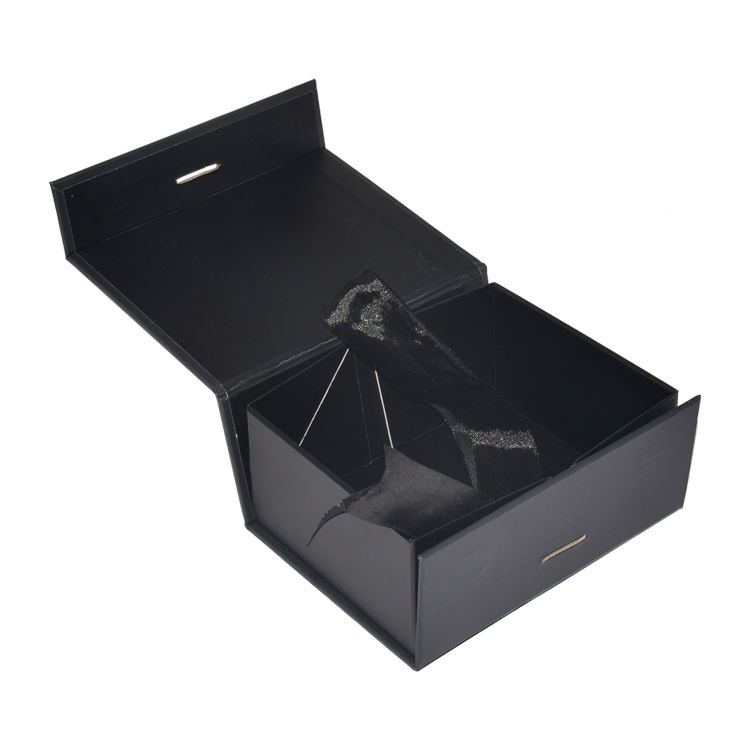  Wholesale Custom Luxury Rigid Paper Gift Boxes with Magnetic Closure and Ribbon