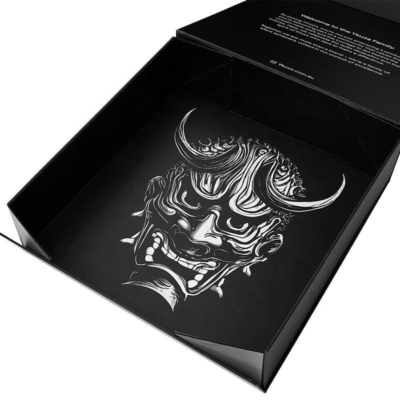  Customizable Large Black Foldable Gift Boxes with UV Logo for Hoodies Apparel Brands