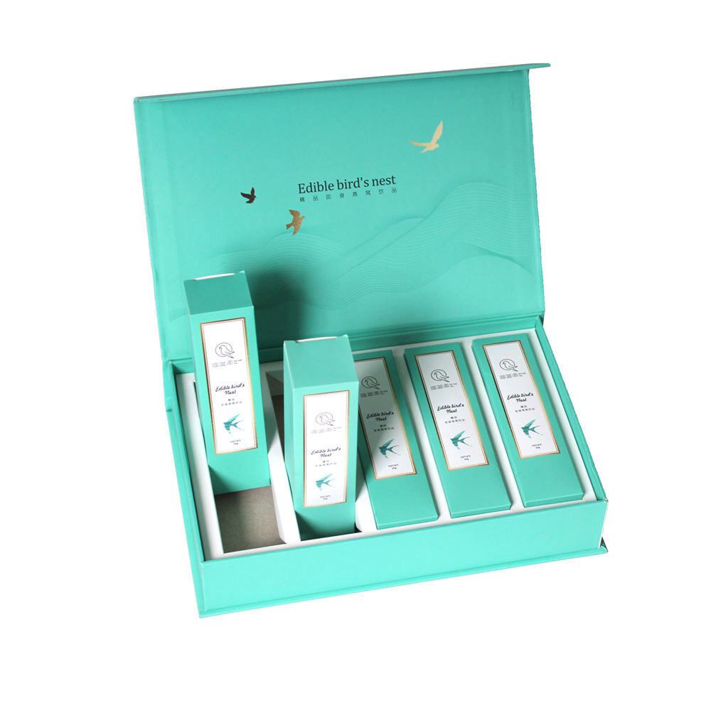  Luxury Cosmetic Gift Packaging Boxes with Delicate Magnetic Closure for Skincare Travel Sets