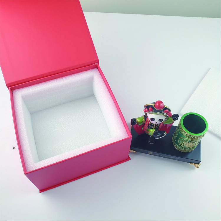  Fancy Gold Foil Logo Premium Gift Packaging - Magnetic Closure Cardboard Box with Flat Pack Design