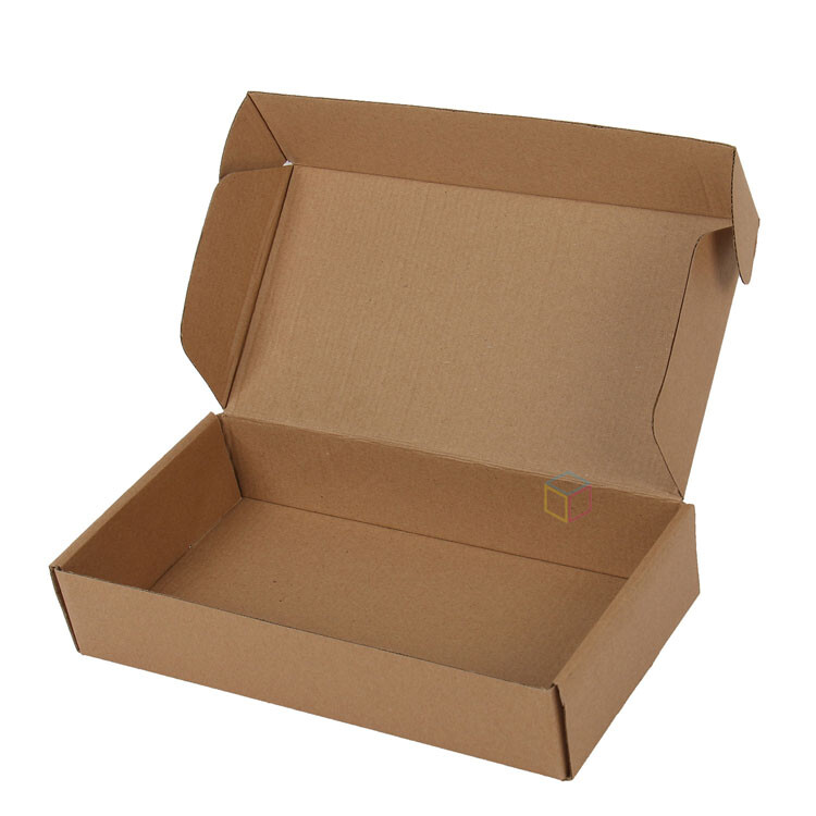  Customized Beige Baby Clothes Corrugated Shipping Packaging Box with Logo