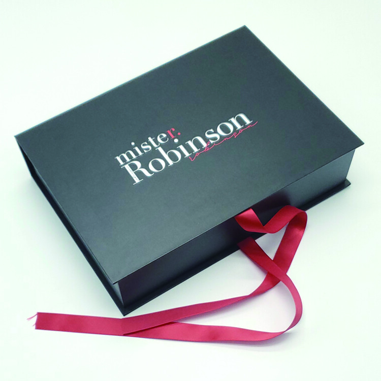  Custom Black Magnetic Underwear Bra Luxury Packaging Boxes for Clothing & Hair Accessories