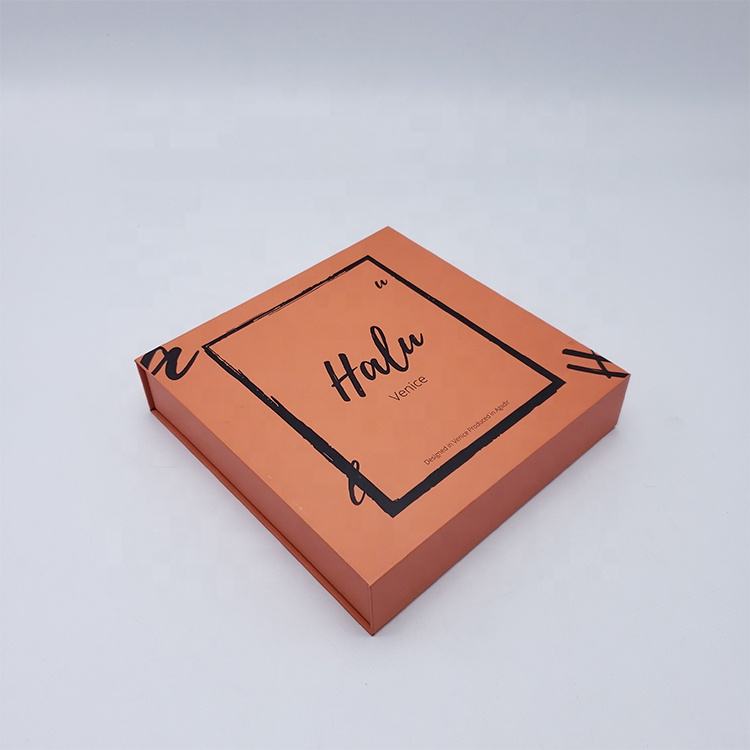 High-Quality Small Gift Packaging - White Paperboard Box with Tray for Custom Shipping