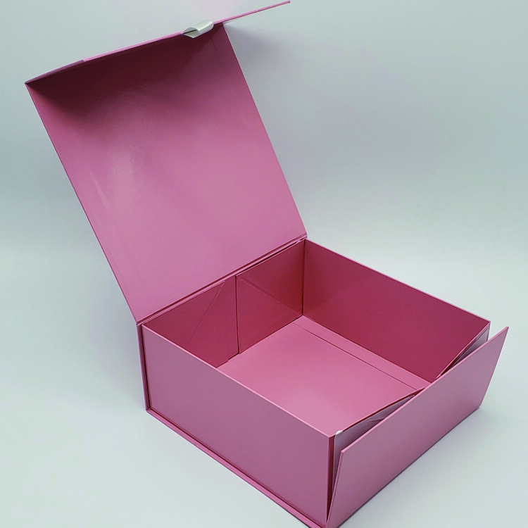 Custom White Magnetic Paper Ribbon Folding Clothing Packaging Gift Box