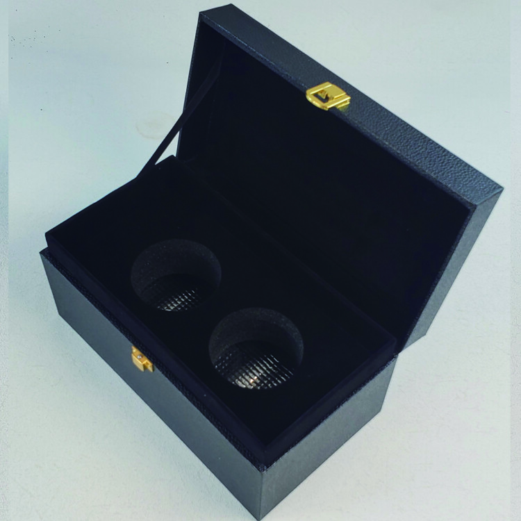  Luxury Caviar Gift Packaging - Black Magnet Food Paper Box with Custom Printing