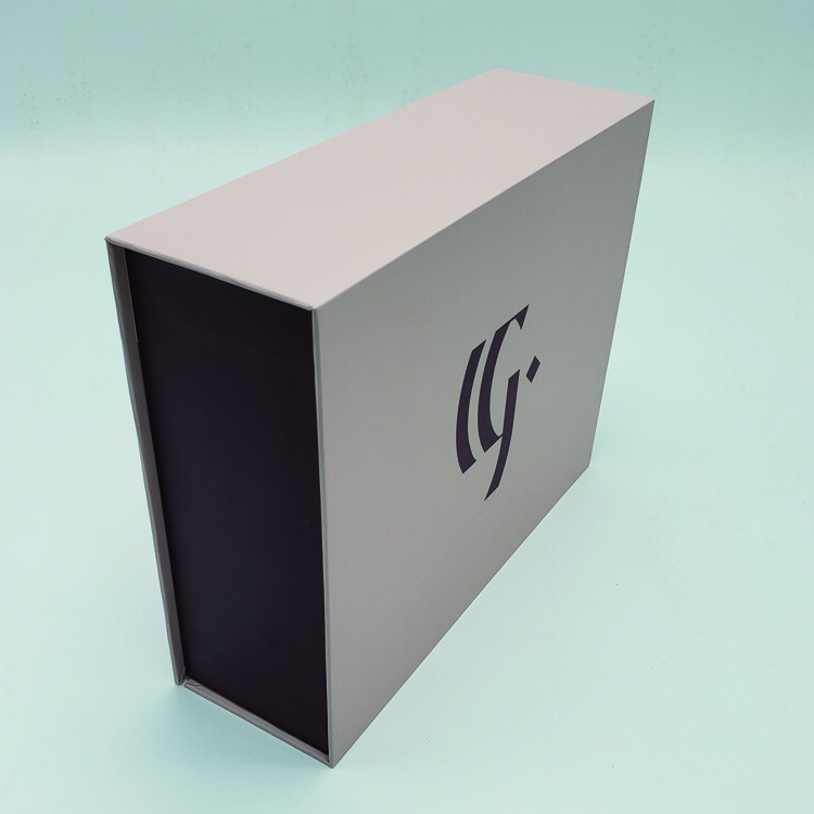  Custom Logo Large Soft Touch Paper Cardboard Magnetic Gift Box for Luxury Handbags with Lid