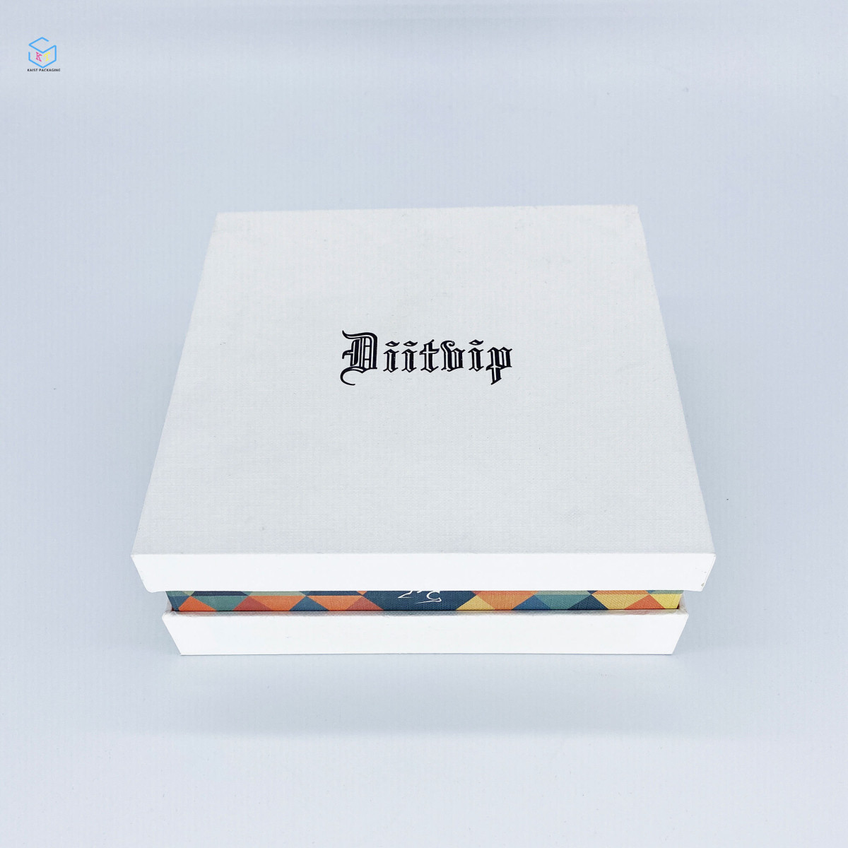 主图_004.jpg High-Quality White Cardboard Leather Belt Storage Box with Removable Lid - Custom Packaging Solutions