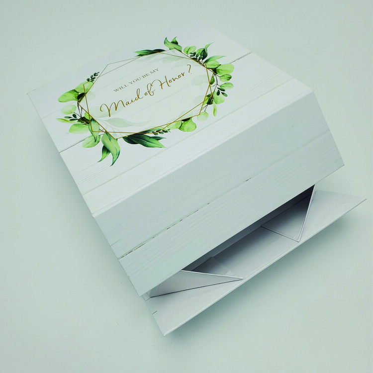 Newborn Baby Clothes Gift Box with Folding Magnetic Packaging & Ribbon - Customizable & Eco-Friendly