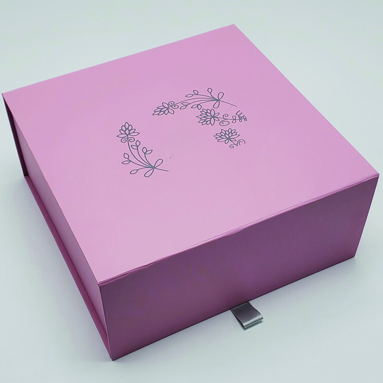 Custom High-End Skin Care Set Packaging in White Paper Box with Lid