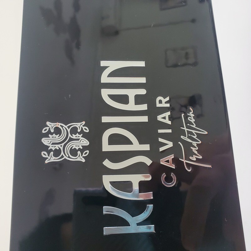 Custom Luxury Caviar Gift Packaging: Glossy Wood Box with Metal Logo