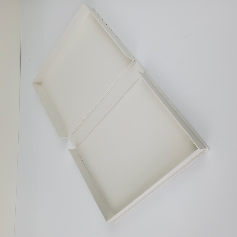 Custom Luxury Large Chocolate Packaging - Black Cardboard Magnetic Box with High-End Design