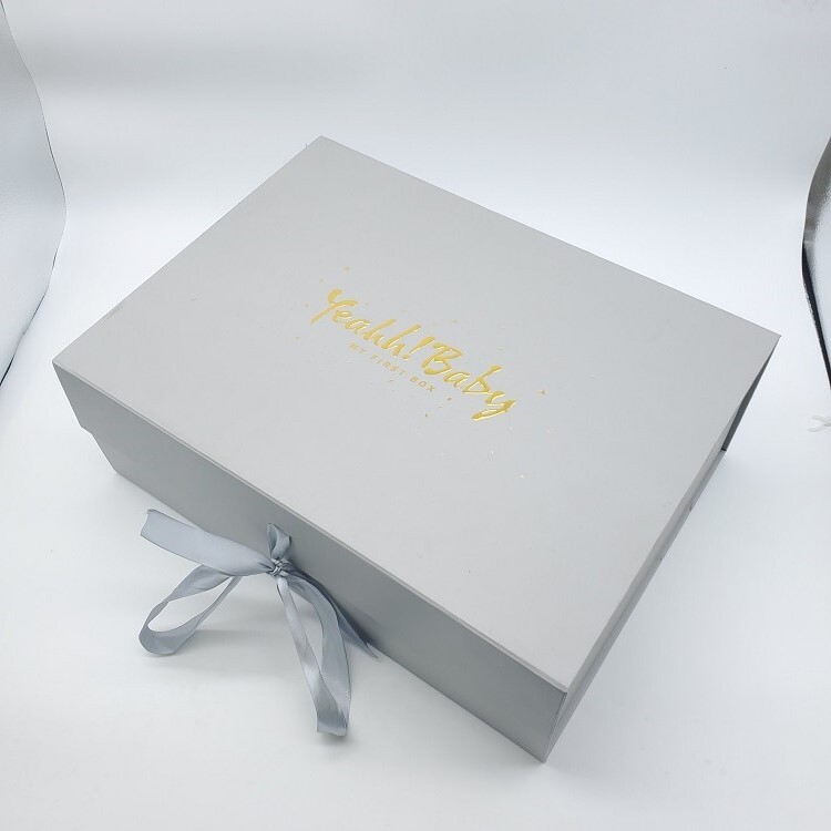 Custom Jacket Packaging - Big Gift Box with Cardboard Clothing Packaging Solutions