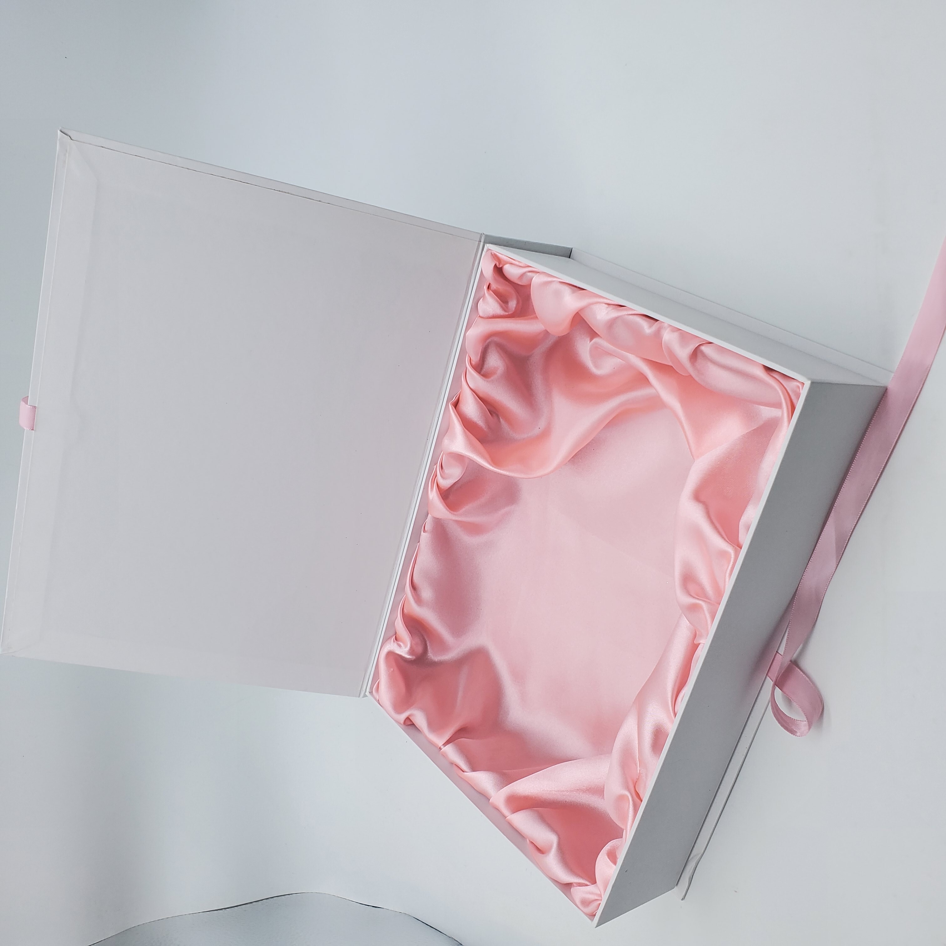 Premium Silk Satin Insert Book Shape Cosmetic Gift Packaging Paper Box with Custom Design