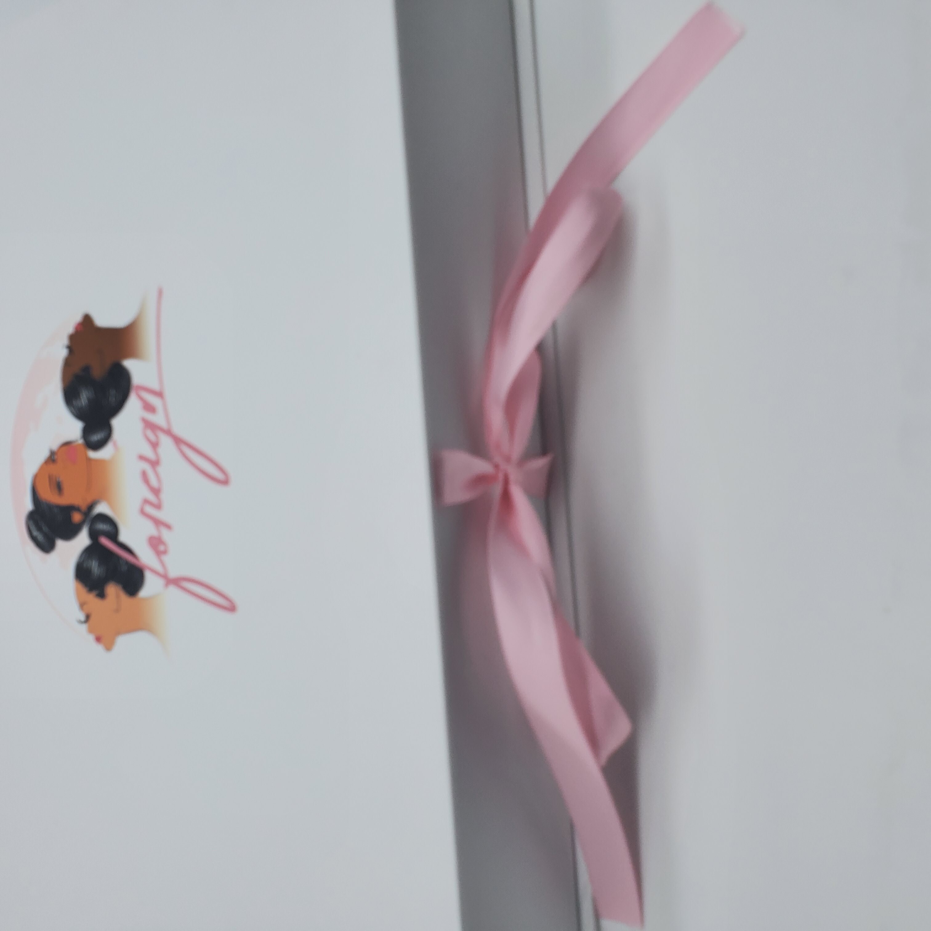 Premium Silk Satin Insert Book Shape Cosmetic Gift Packaging Paper Box with Custom Design