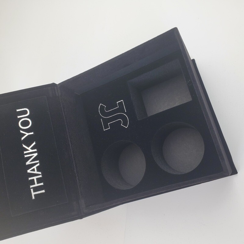 Festive Christmas Candle Gift Box with Ribbon Closure and Custom Printing - Shenzhen Kaijie Packaging