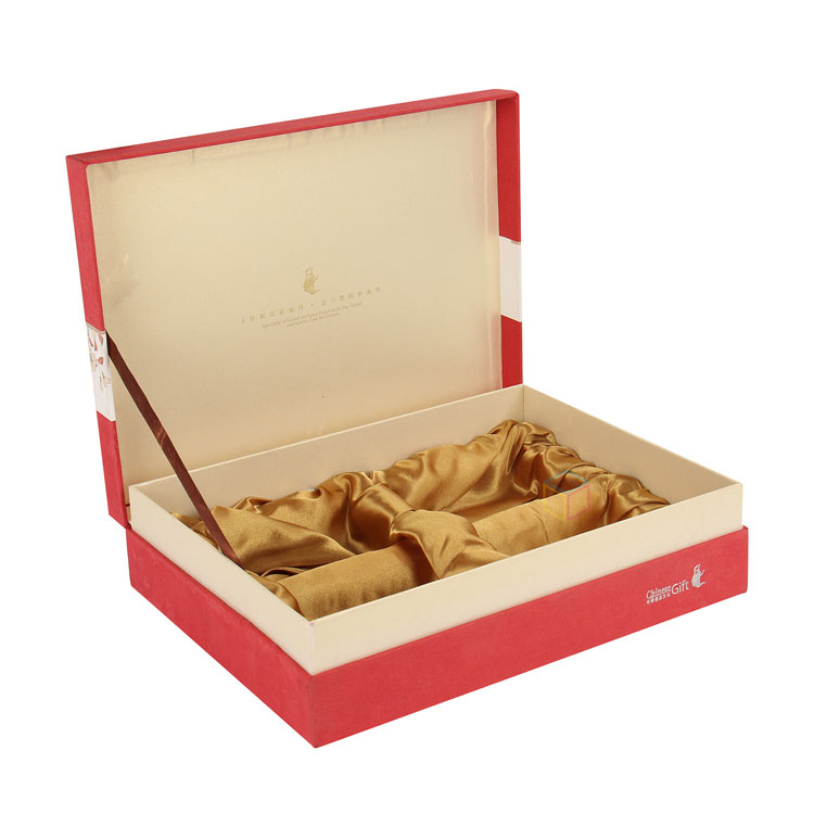 Custom-Sized Book-Style Packaging Boxes for Skincare Sets