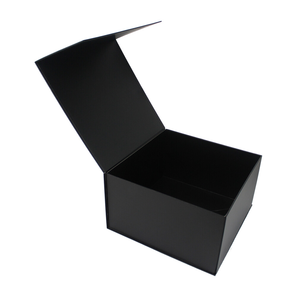 Custom Handmade Logo Recycled Cardboard Packaging Magnetic Closure Black Foldable Paper Gift Boxes for Shoe Clothes | Eco-Friendly Luxury Packaging